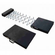 Automatic remote control of roadblocks / for traffic control